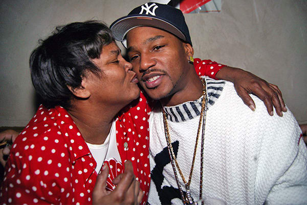 RAPPER CAM’RON REVEALS HIS MOM HAS PASSED AWAY IN A HEARTBREAKING TRIBUTE